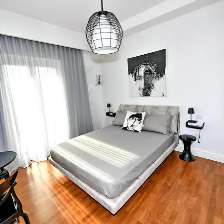 Joy Boutique Couette-café *