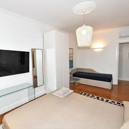 Joy Boutique Nocleg ze śniadaniem