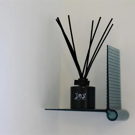 Bed & Breakfast Joy Boutique *