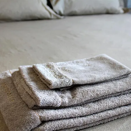 Bed & Breakfast Joy Boutique