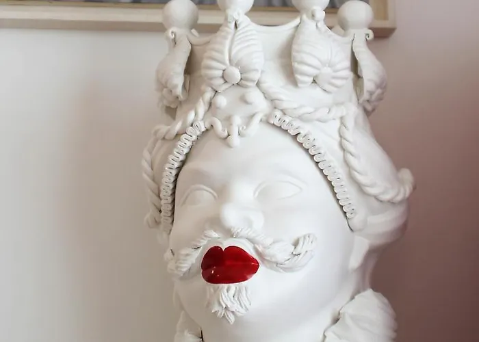 Bed & Breakfast Joy Boutique