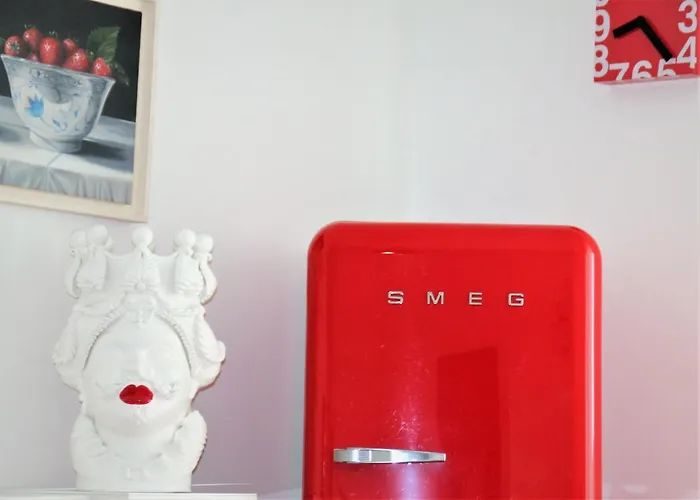 Bed & Breakfast Joy Boutique